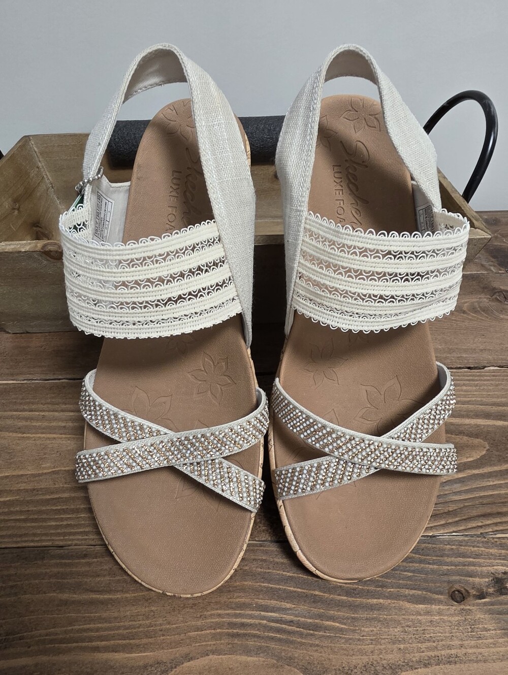 Skechers Women’s Slingback Sandals with Decorative Straps Size 10